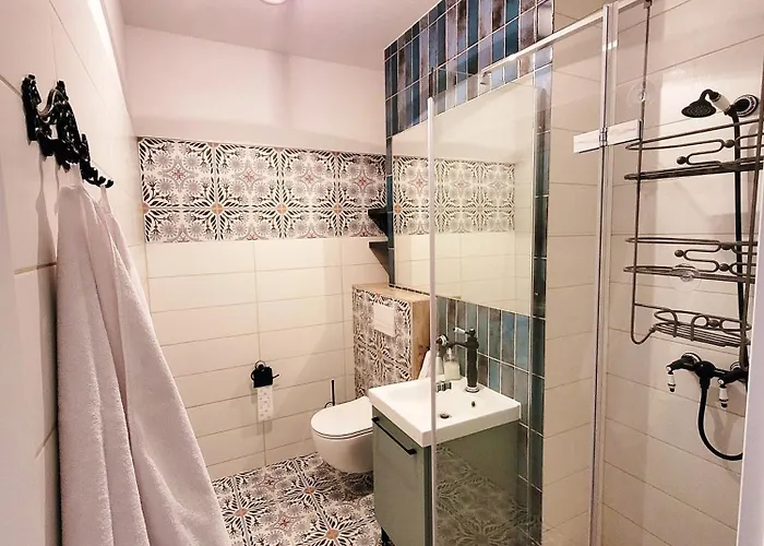 Przy Szlaku Jeleni *