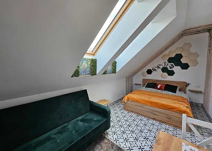 Przy Szlaku Jeleni *