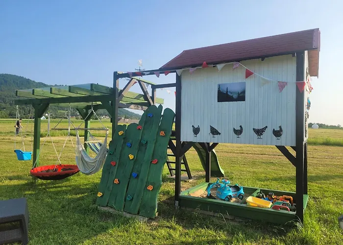 Przy Szlaku Jeleni * אוסטראון